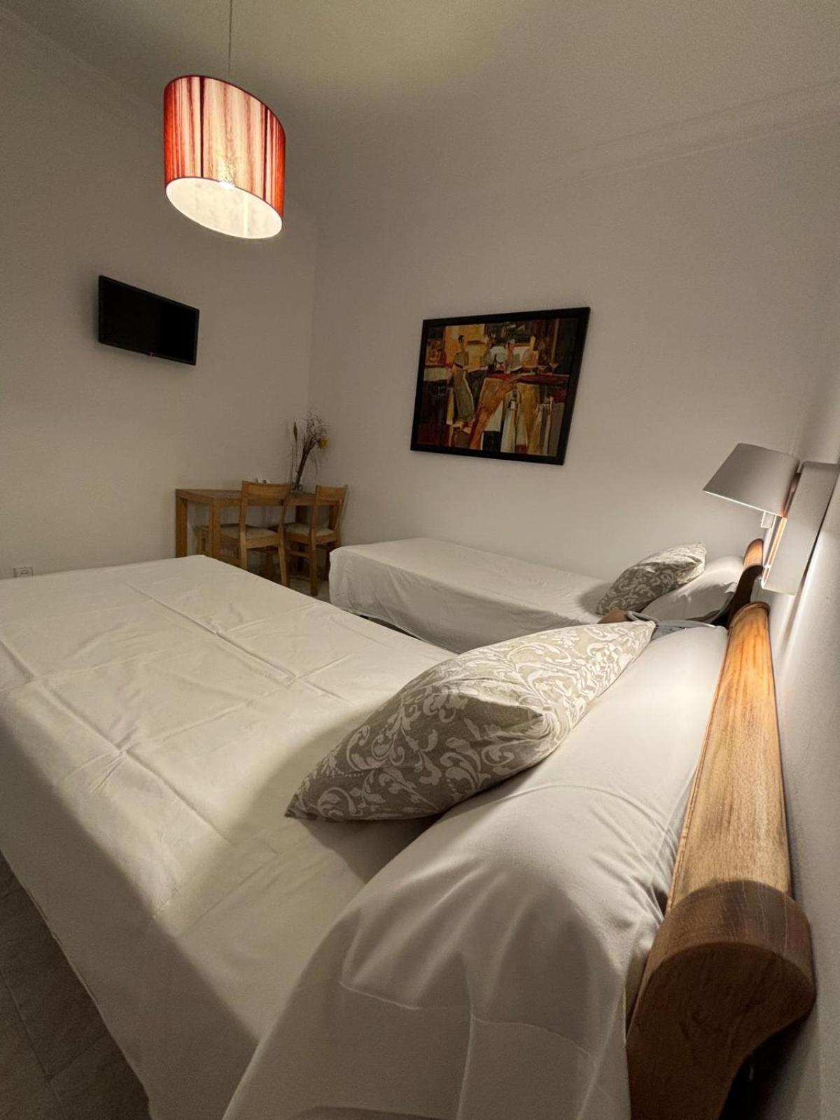 Hostal Barrera Madryt Zewnętrze zdjęcie