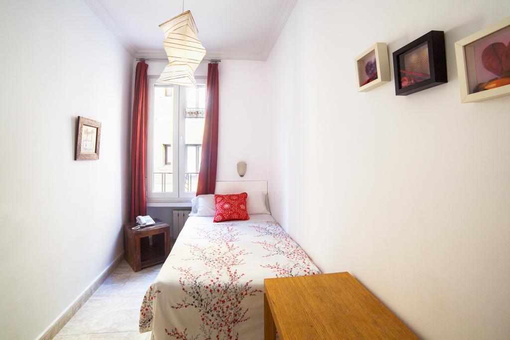 Hostal Barrera Madryt Pokój zdjęcie